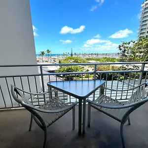 Ilikai 302 - Spacious With Stunning Ocean & Harbor Views , Honolulu United States